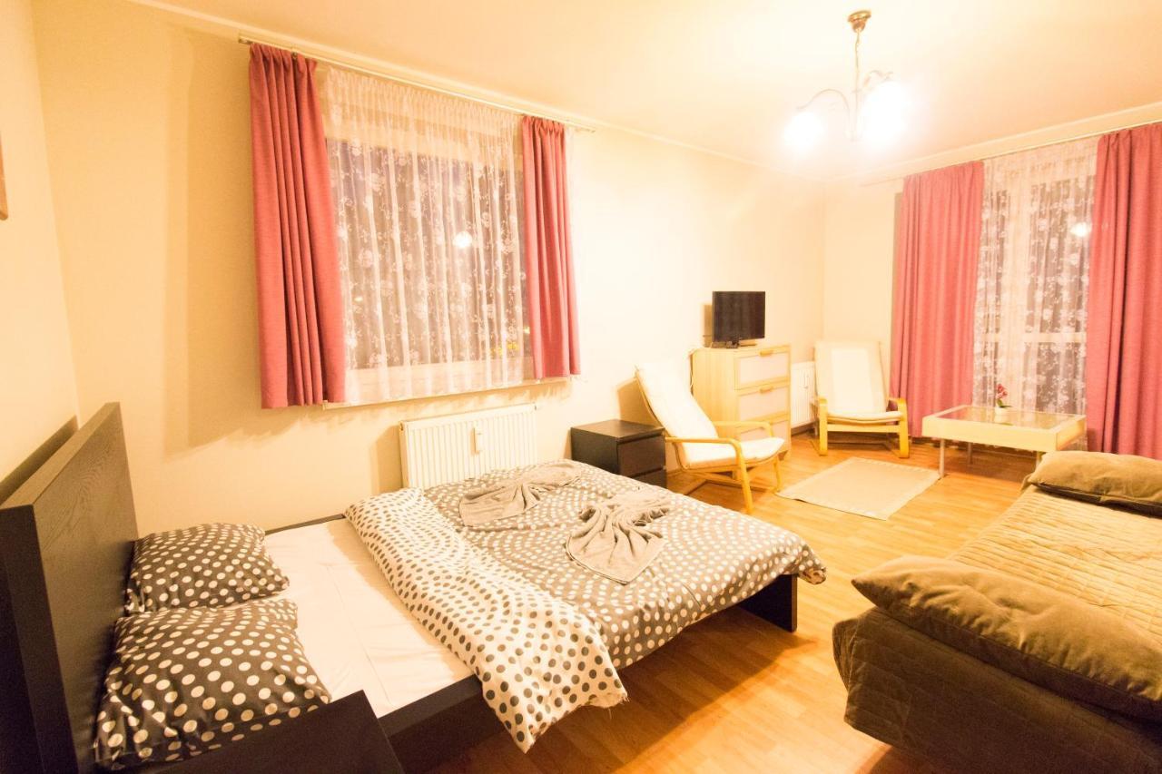 Happy Apartments - Economy Wrocław Eksteriør billede